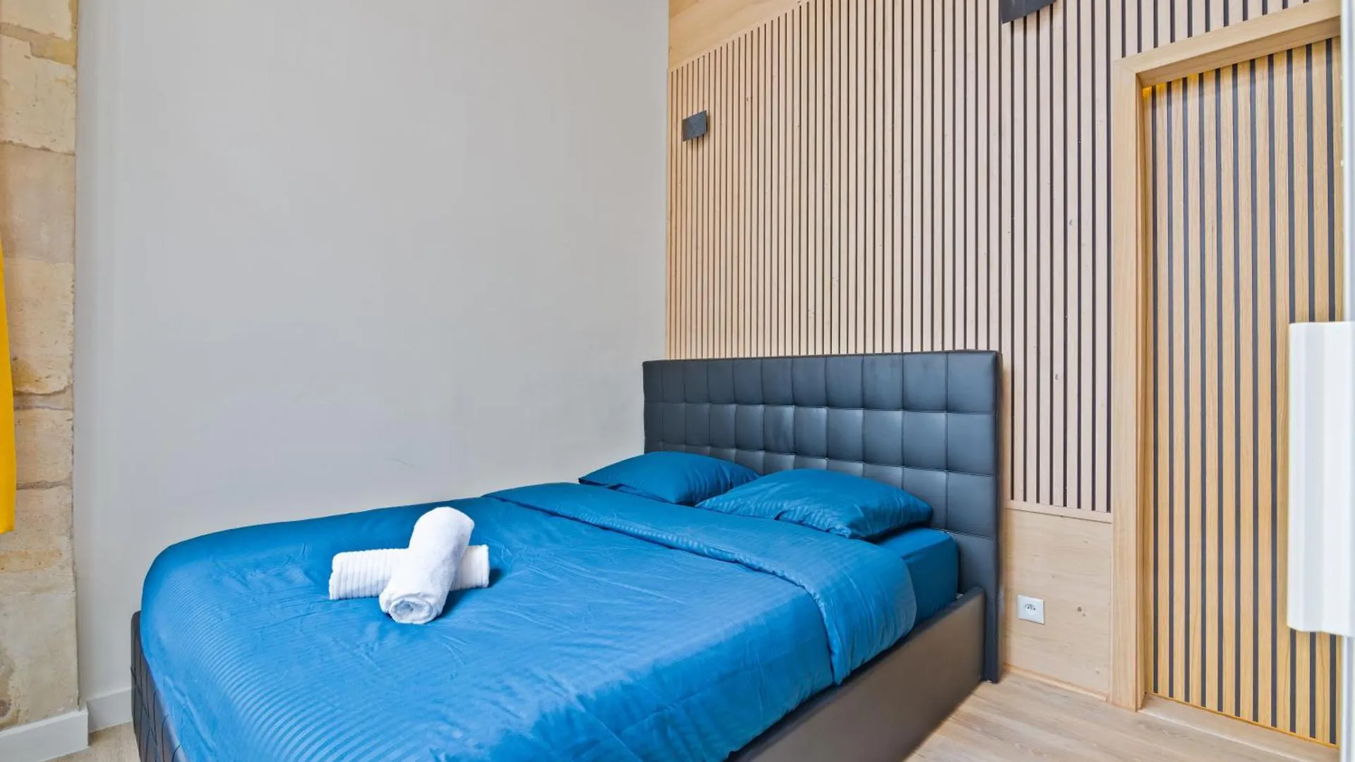 Splendid Apartment Quartier Palais Royal Free Netflix Parigi