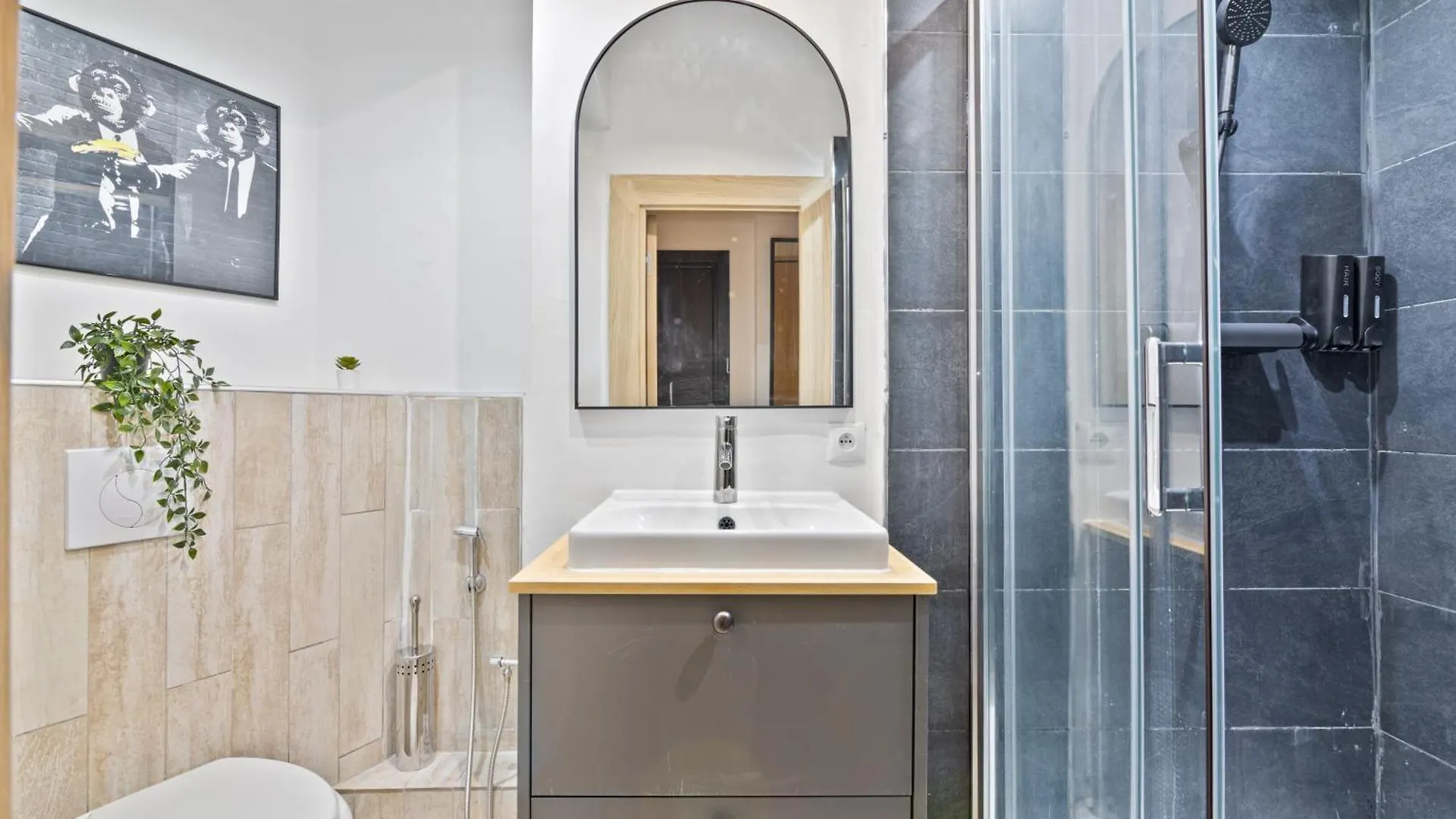 Splendid Apartment Quartier Palais Royal Free Netflix Parigi 0*,