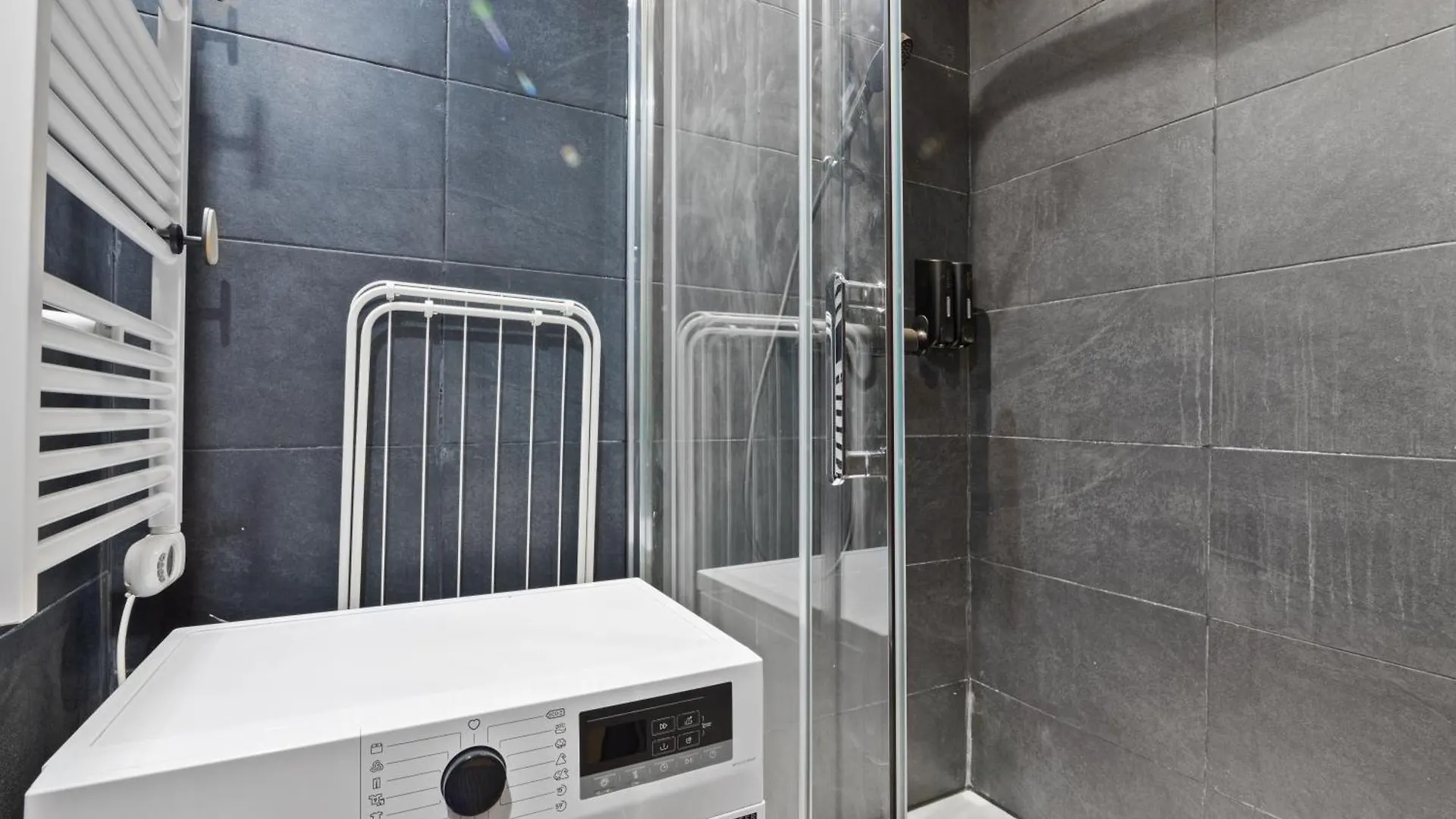 Splendid Apartment Quartier Palais Royal Free Netflix Parigi