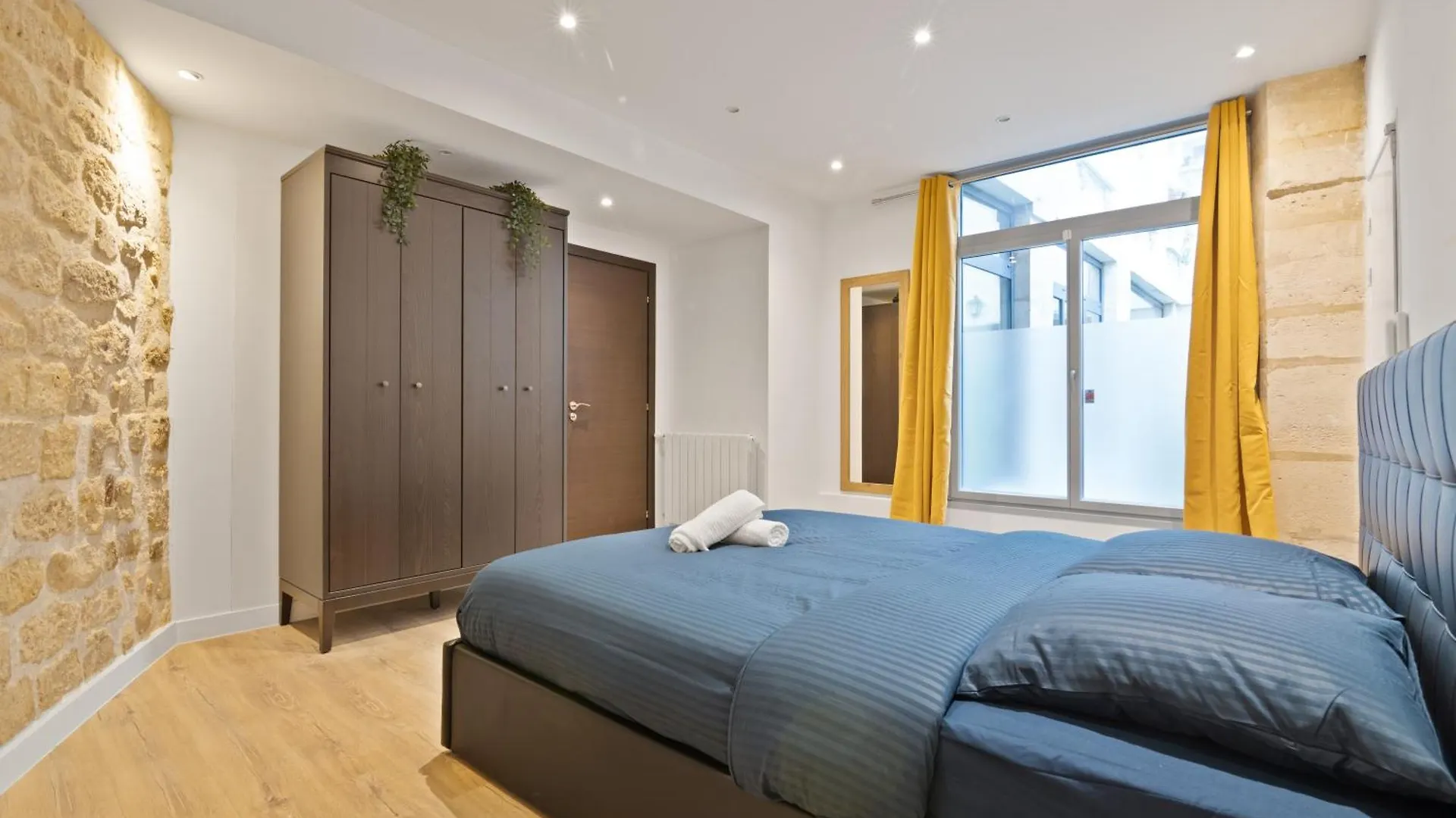 Splendid Apartment Quartier Palais Royal Free Netflix Parigi
